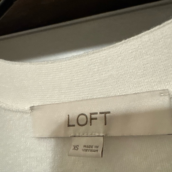 LOFT Cream Button-Down Cardigan XS - Picture 4 of 6